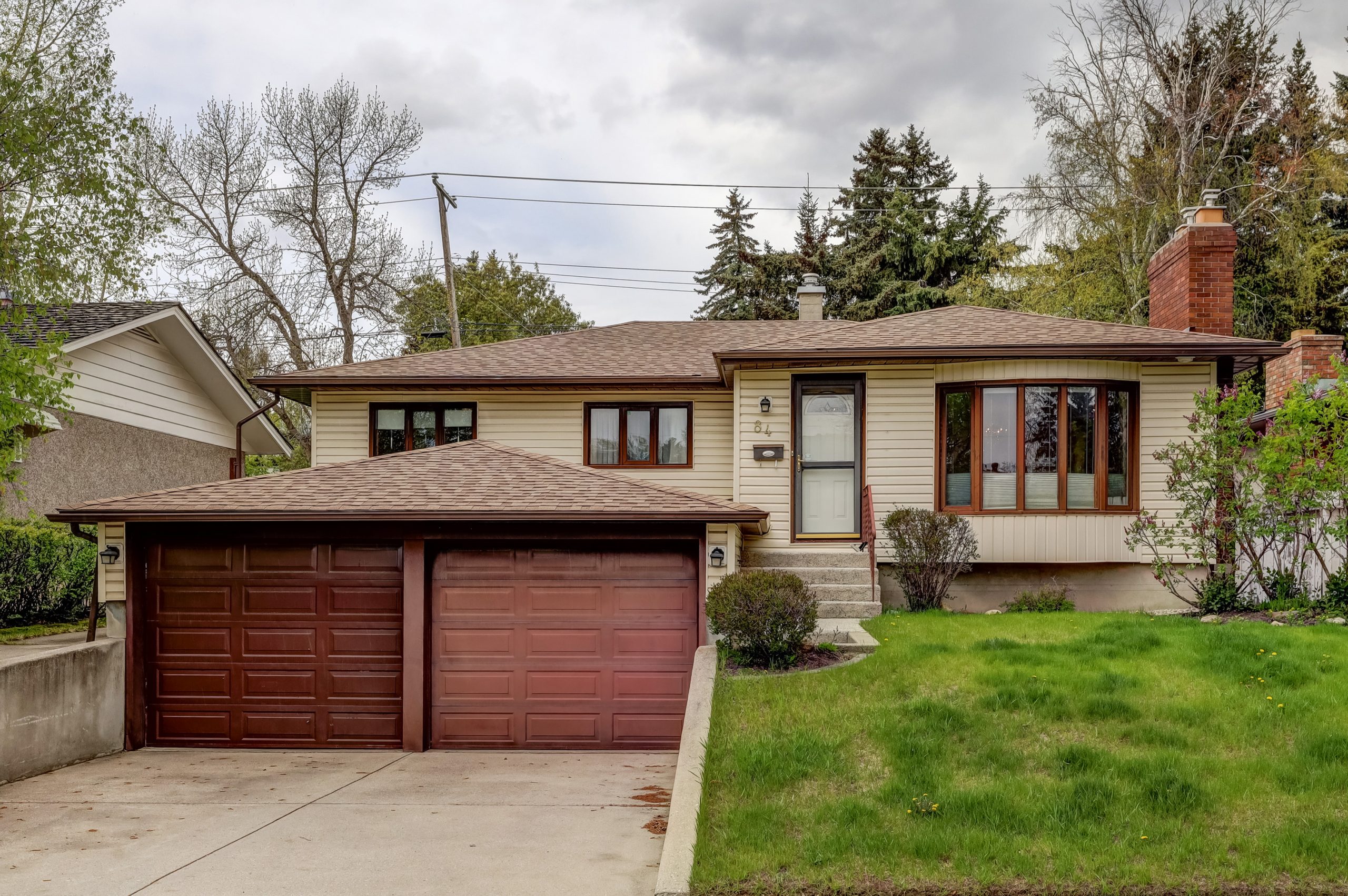 001-84 Cheyenne Cres 001
