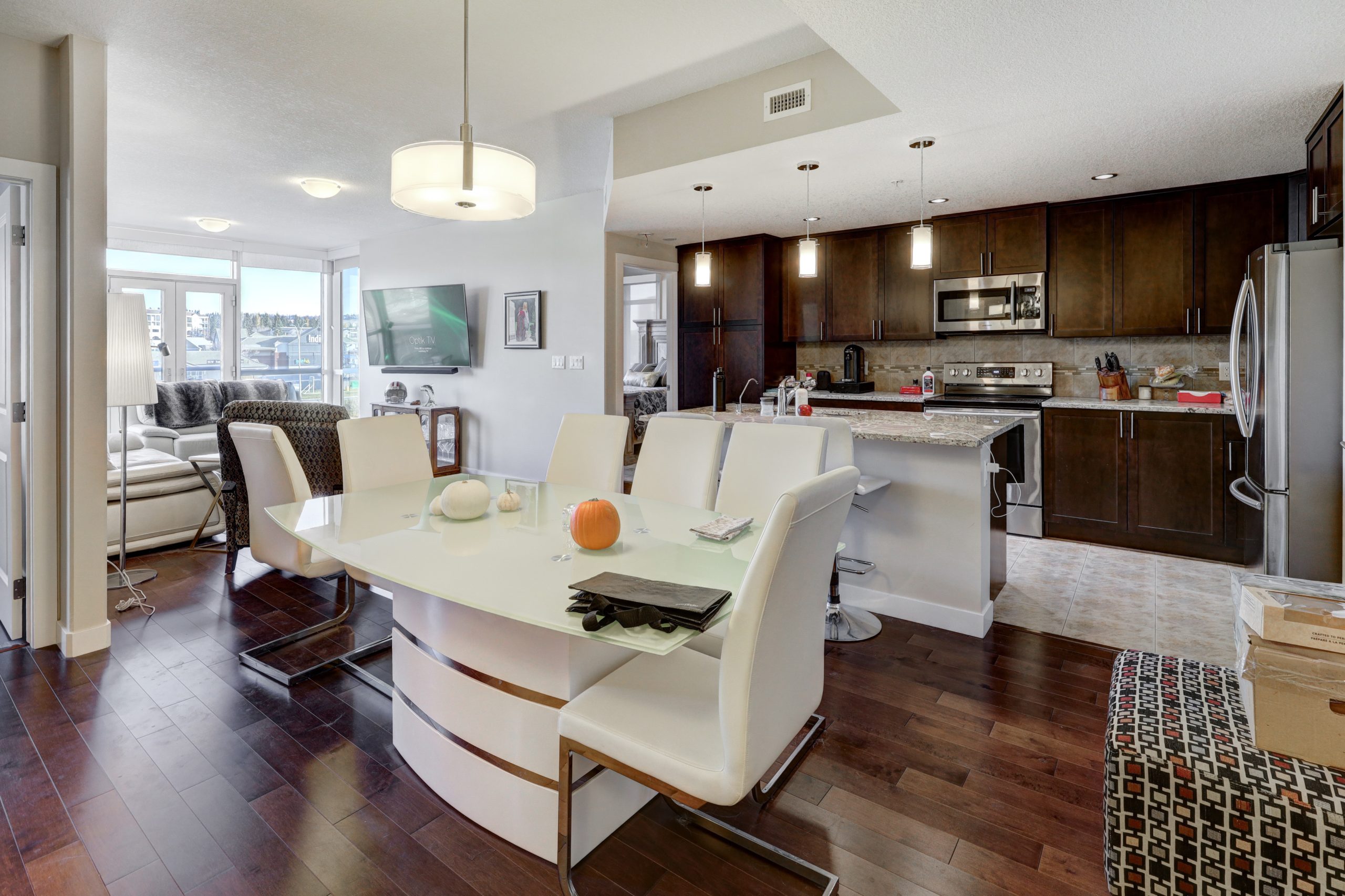 004-401-24 Varsity Estates Cir 004
